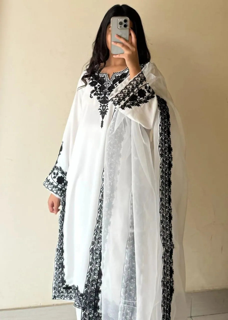White Embroidered 3Pcs Organza Set with Border Dupatta