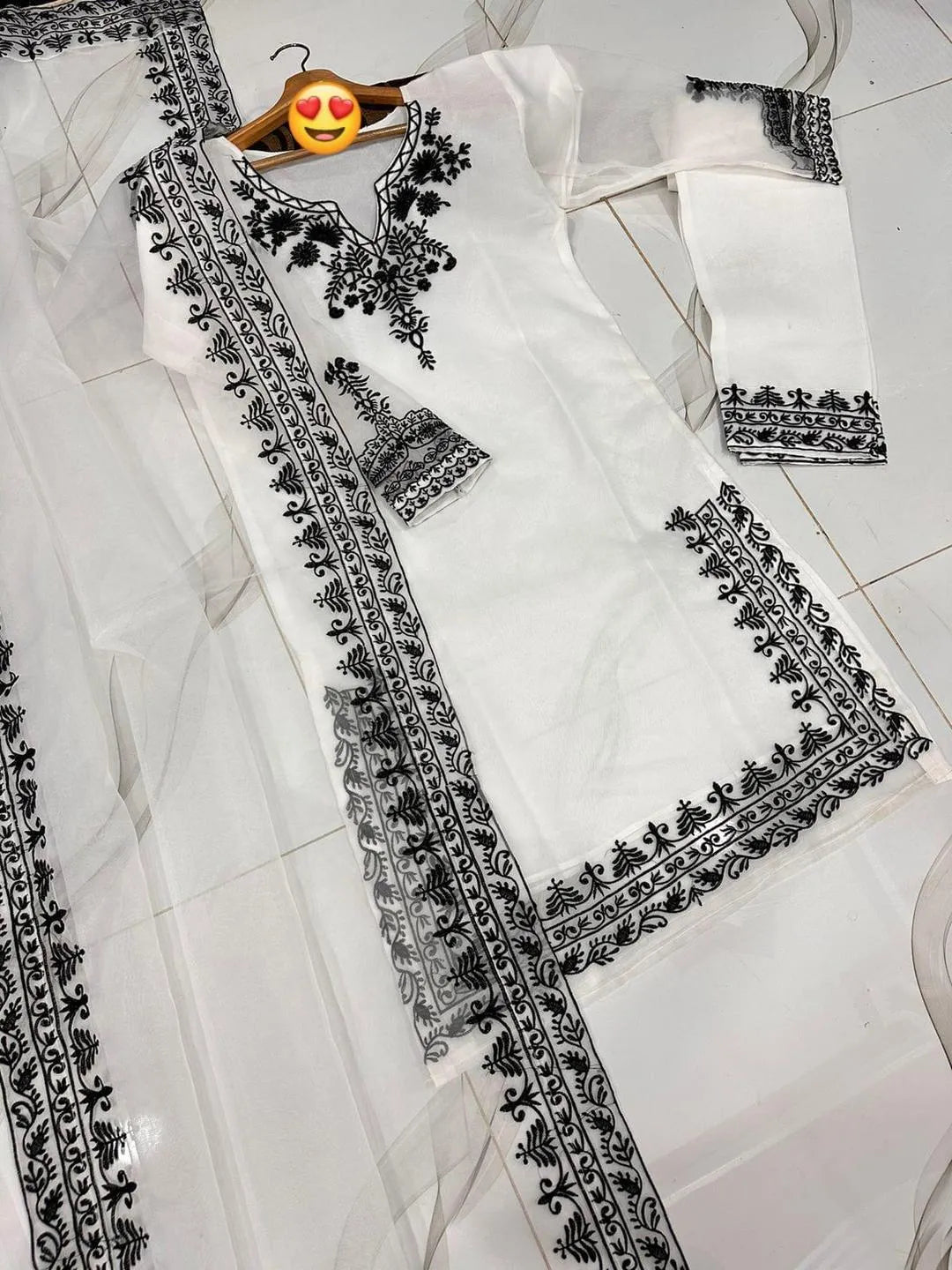 White Embroidered 3Pcs Organza Set with Border Dupatta