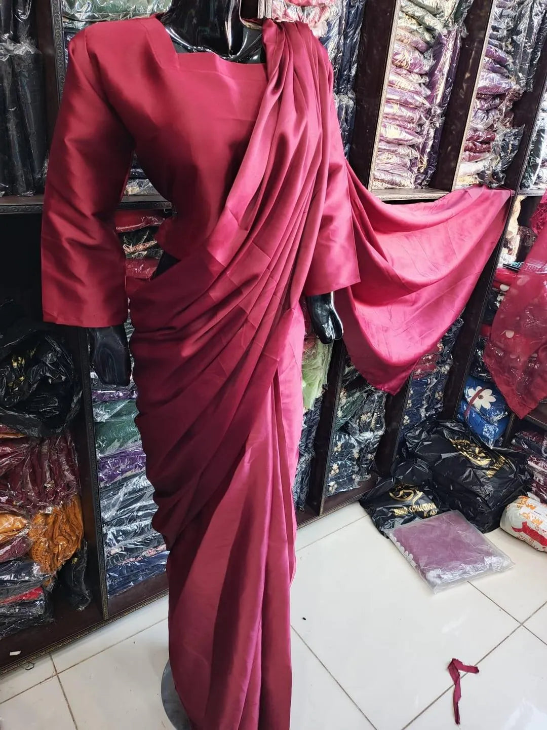 Black Silk Saree with Attached Petticoat &amp; 7 Yards Stitch